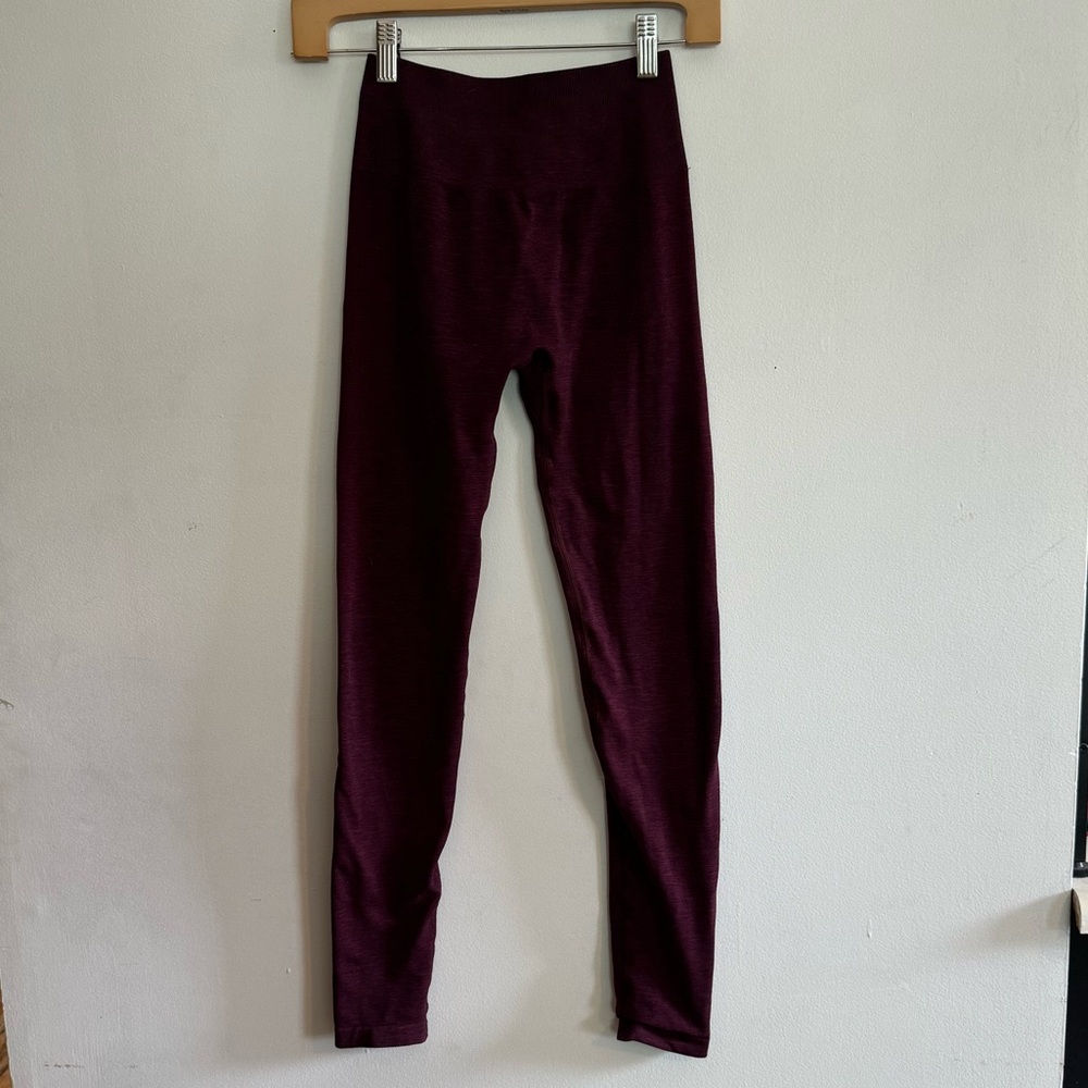 Alphalete Amplify Leggings - Black Cherry